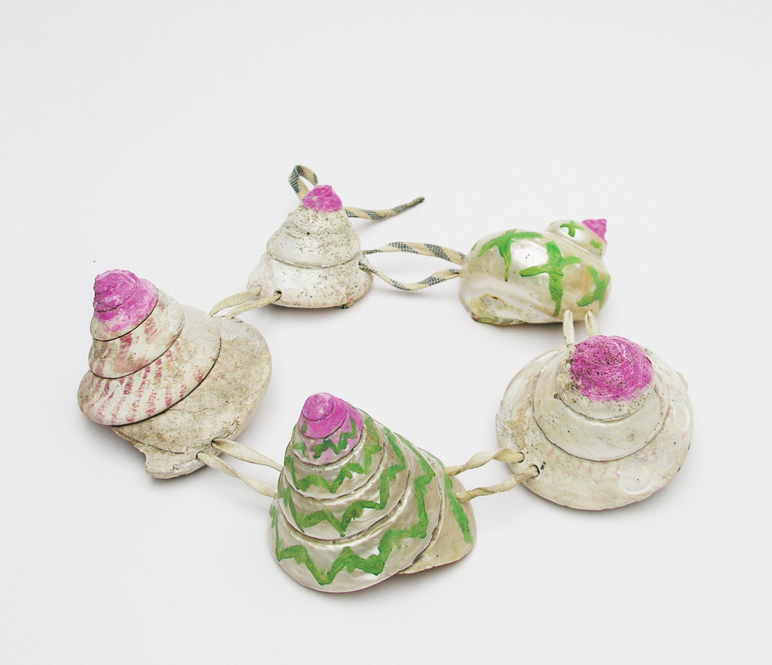 Bernhard Schobinger, Muschel Kette, 2013