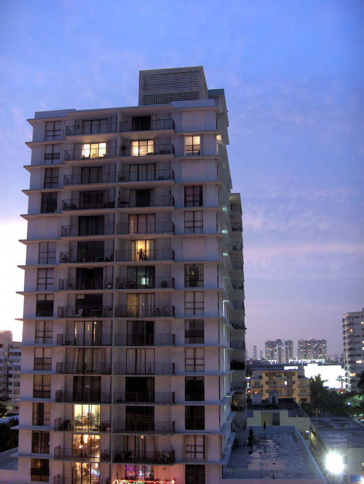 Robert Phillips, 604 continental oceanfront (lone figure), 2011
