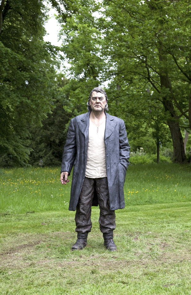 The Wanderer, 2013 Bronze, exterior paint 210 cm high | 83 in