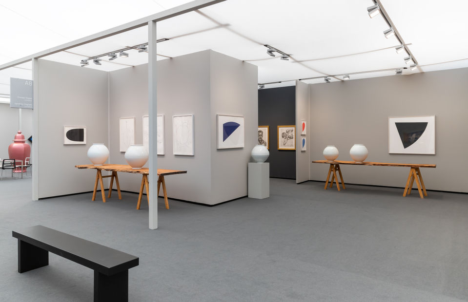 Lyndseyingram Tristanhoare Frieze2021 Batch2 Highres 2