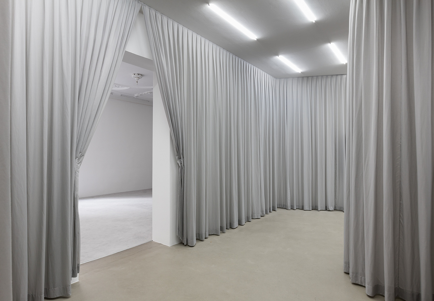 Rg Esther Schipper Berlin 2016 01