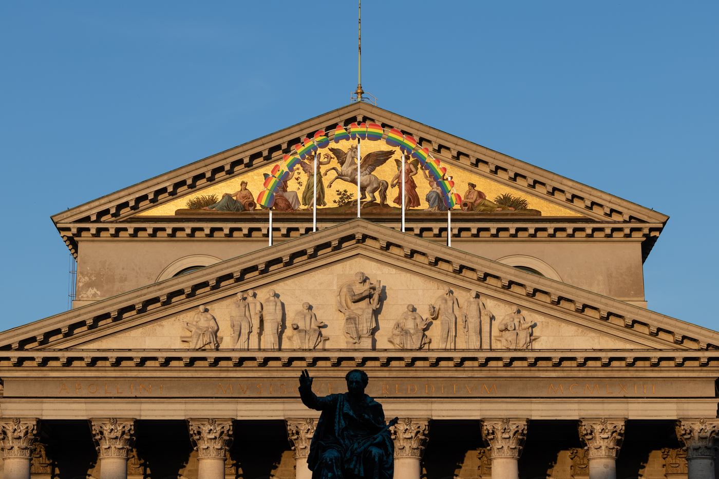 83 Dreams And Dramas Ugo Rondinone 25 06 20 Geoffroy Schied 3215