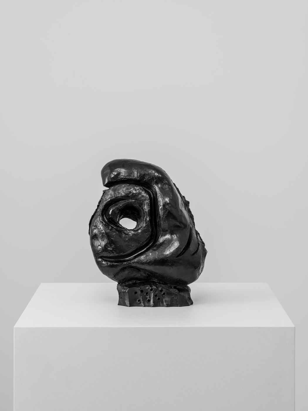 Joan Mir&oacute; T&ecirc;te, 1978 Bronze 34 x 29 x 19 cm (13.39 x 11.42 x 7.48 in) Though he never...