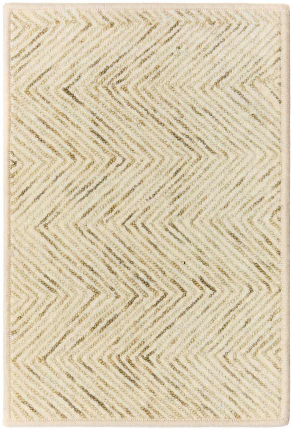 1'6" x 2'3" preta sample in the bamboo colorway. the design is an alternating chevron