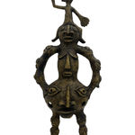 Hervé Yamguen sculpture. Bronze. Historical Cameroonian artist. Abstract figurative. AFIKARIS Gallery. Contemporary African Art in Paris. Cercle Kapsiki.