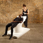 Laura Lima, Gigantesco Parentesco (Passeio Solitário) [Massive Kinship (Solitaire Promenade)], 2018