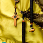 Novíssimo Edgar, Manto Egungun de Favela ou Parangolé Tupinambá, 2023