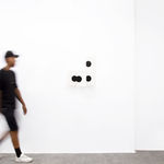 Ana Linnemann, Natureza-morta (fruteira e maçã), 2018-2022