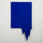 Laura Lima, Gigantesco Parentesco (Passeio Solitário) [Massive Kinship (Solitaire Promenade)], 2018