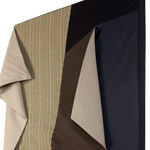 Laura Lima, Gigantesco Parentesco (Passeio Solitário) [Massive Kinship (Solitaire Promenade)], 2018