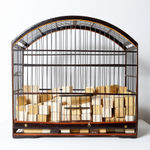 Laura Lima, Gigantesco Parentesco (Passeio Solitário) [Massive Kinship (Solitaire Promenade)], 2018