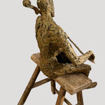 Bronze figuratif de Jacques Van den Abeele représentant un violoncelliste assis, aux textures sculpturales caractéristiques.