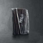art thema, artthema, art, thema, secret, femme, œil, mystérieux, livre, visage, journal intime, esprit, Sculpture en bronze, Paola grizi, Artiste italien, Sculpture contemporaine, Sculpture en bronze, Art de la sculpture, Décoration d'art, Design d'intérieur, conception d'art, Décoration de salon, Art maison, art galerie thema heyi, galerie d'art contemporain bruxelles