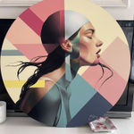 Tondo pour une femme en bonnet blanc femme nageuse peinture peinture figurative peinture à l'huile peinture acrylique peinture contemporaine Damien Bassez à la galerie Art Yi à Bruxelles