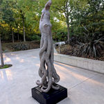 On the beach of Berck Sophie Verger animal sculpture octopus sculpture girl sculpture garden sculpture tour sculpture contemporary sculpture bronze sculpture Art Yi gallery Brussels art gallery