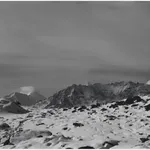 陈萧伊 Chen Xiaoyi, 脱臼时空系列 Dislocated Spacetime series, 2025