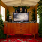 Jammie Holmes, A Self Portrait of an Artist on a Narrow Street, 2019