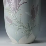Miyanohara Ken 宮之原 謙, Carved Celadon Porcelain Brush Pot, 緑磁彫萬筆壺, circa 1950s–1960s