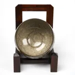 Minegishi Seiko 峯岸勢晃, Beige Colored Teabowl in Cracked Celadon