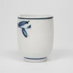 Kondo Yuzo 近藤悠三, Yunomi With Pomegranate Drawing 柘榴 湯呑