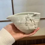Kato Mami 加藤真美, Frost glazed katakuchi (small sake pitcher), 2024