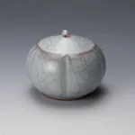 Takagaki Atsushi 高垣 篤, Water dropper with celadon glaze on red clay