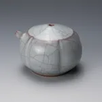 Takagaki Atsushi 高垣 篤, Water dropper with celadon glaze on red clay