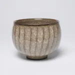 Minegishi Seiko 峯岸勢晃, Beige Colored Teabowl in Cracked Celadon