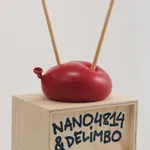 Nano Abia, Último Instante. Double arrow balloon. Turquesa., 2023