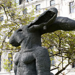 Sophie Ryder, Hugging, 2010