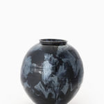 Kim Sy-young, Moon Jar, 2024