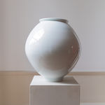 Kim Yikyung, Moon Jar, 2008