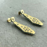 Helen Britton, Crinkly Crackly Glittery Goldy, 2015