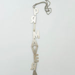 Gerd Rothmann, Hände halten Ring, 2007