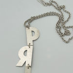 Gerd Rothmann, Hände halten Ring, 2007