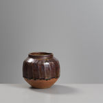 Janet Leach, Vases with glaze decoration