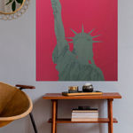 Michael Wallner, Little London: Love is All Around (Globe)