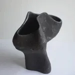 Olga Sabko, Sans nom, Vase