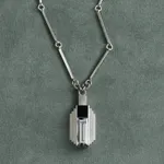 Wiwen Nilsson, Brooch