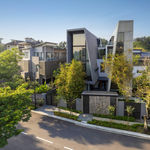 Playground of Possibilities / Singapore, BLACK / Singapore