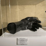 Auguste Rodin, The Hand of the Great Thinker, 1999-2000