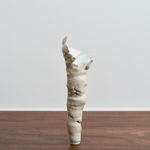 サム・チャット, Torqued Form, Porcelain Bizen Clay Interventions 1, 2024