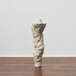 サム・チャット, Torqued Form, Porcelain Bizen Clay Interventions 1, 2024