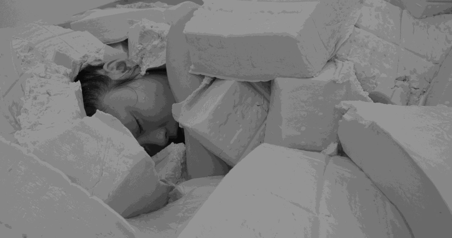 The Guardian | Mountains, a lemon and 1930s China at Photofairs Shanghai – in pictures