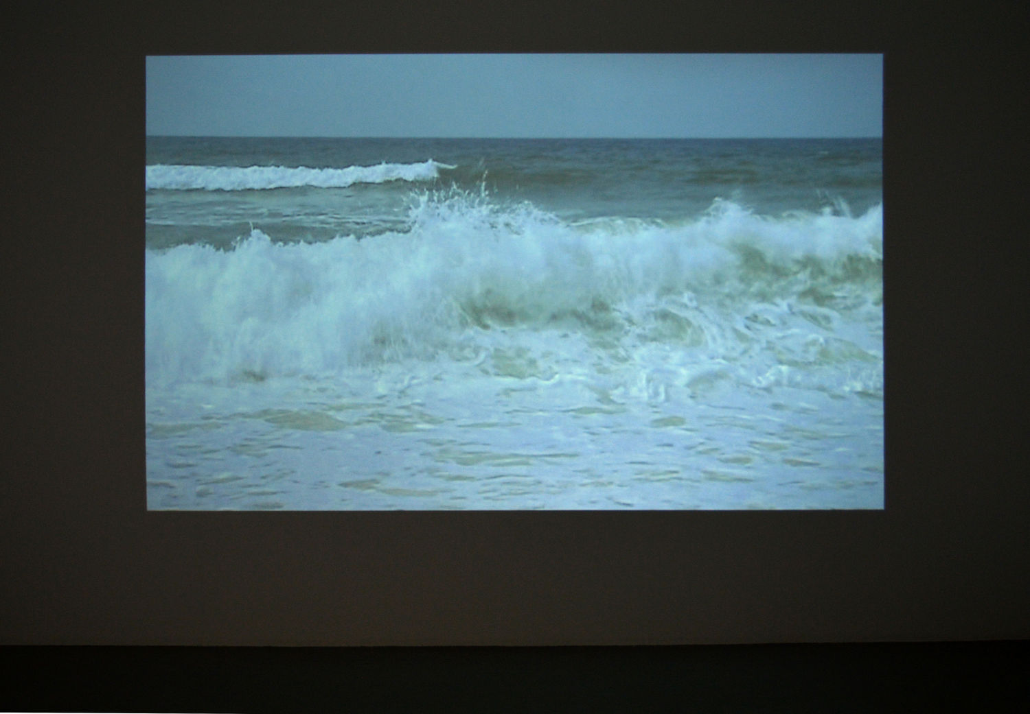 Thierry Kuntzel, W (the waves / the years), 2002