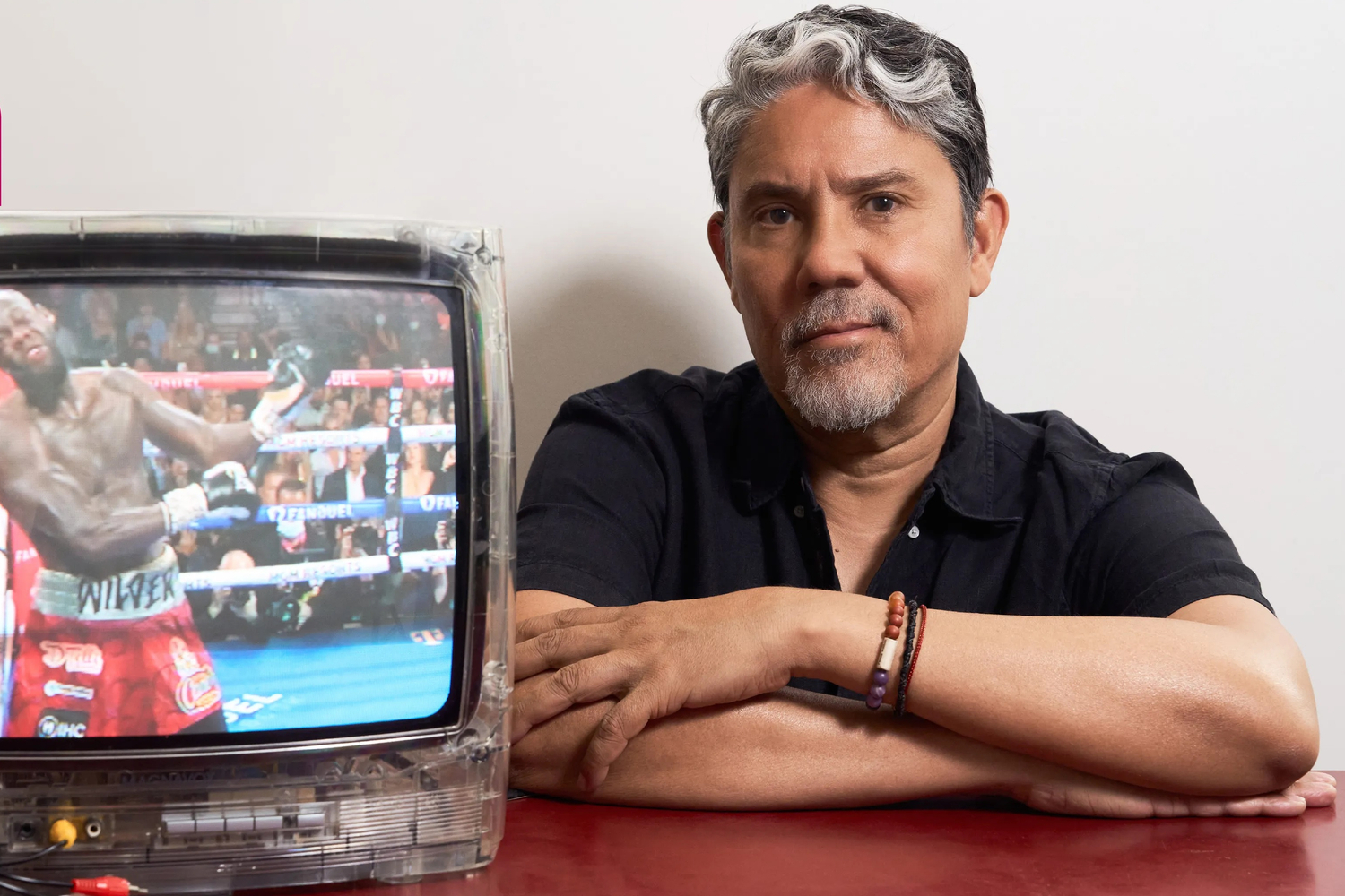 Beatrice Loayza: "Sporty Specters: Paul Pfeiffer shows how rituals and religion haunt sports and movies"