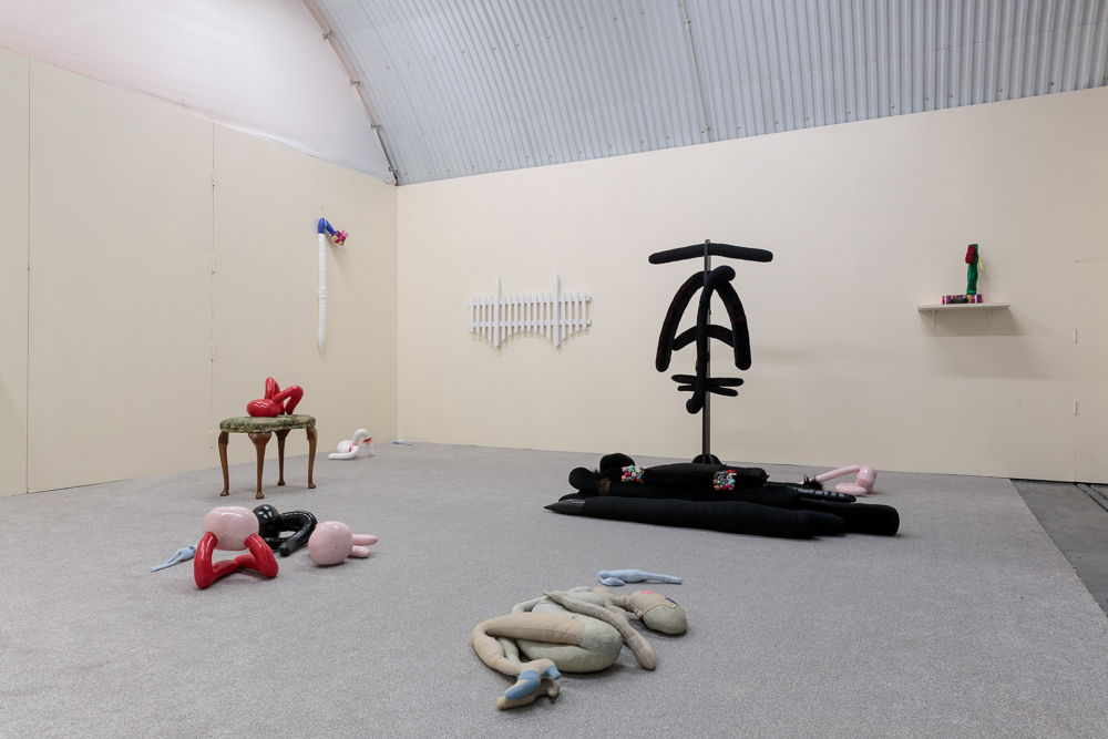 Penny Goring, Damaged Gods, installation at Arcadia Missa, 2016. Courtesy the artist and Arcadia Missa.&nbsp;