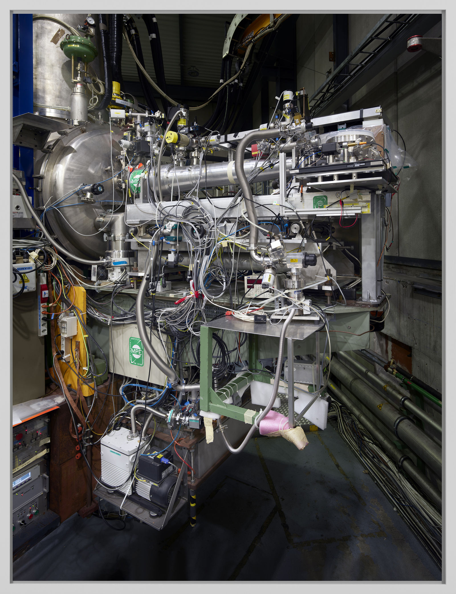 Thomas Struth X-ray Telescope, CAST, CERN, Ferney-Voltaire, 2021