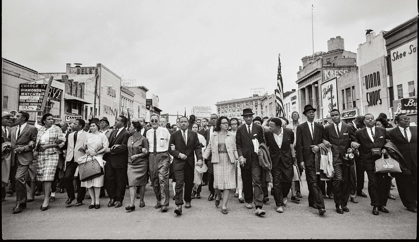 Steve Schapiro, An Intimate, Exclusive interview with Legendary Photojournalist 