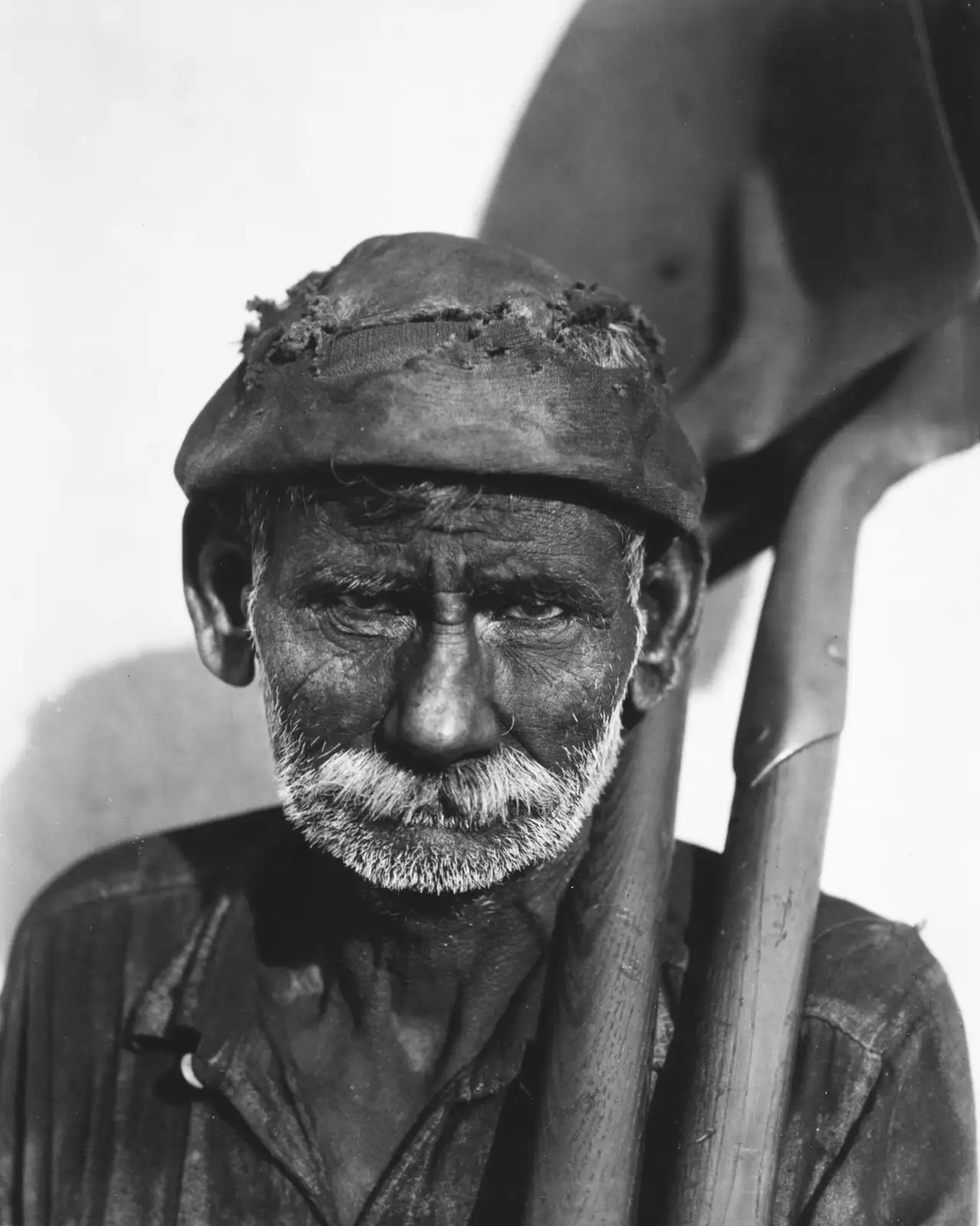 Walker Evans, Coal Dock Worker, Havana, 1932